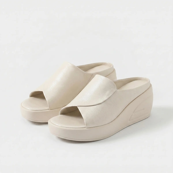 Elisa Sandali Zeppa Slip-on Ortopedici