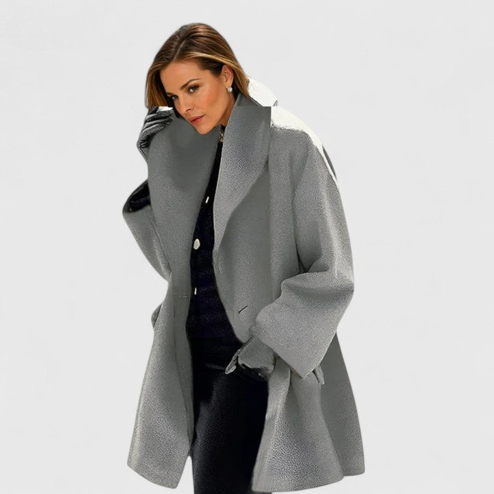 Livia | Cappotto Minimalista ed Elegante